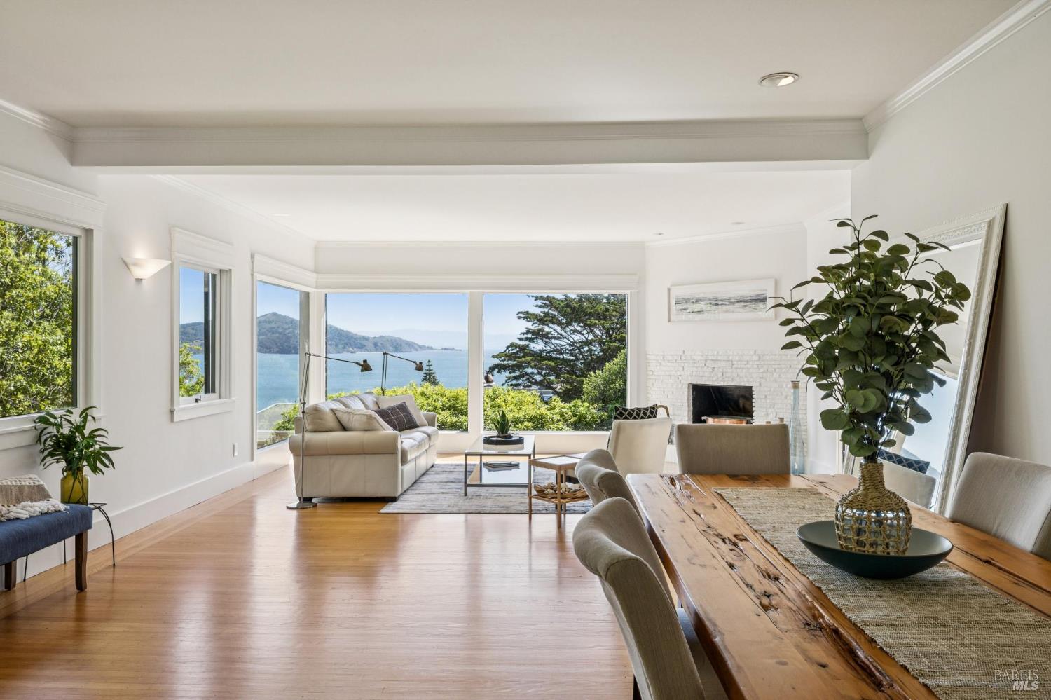 Detail Gallery Image 12 of 38 For 158 Edwards Ave, Sausalito,  CA 94965 - – Beds | – Baths