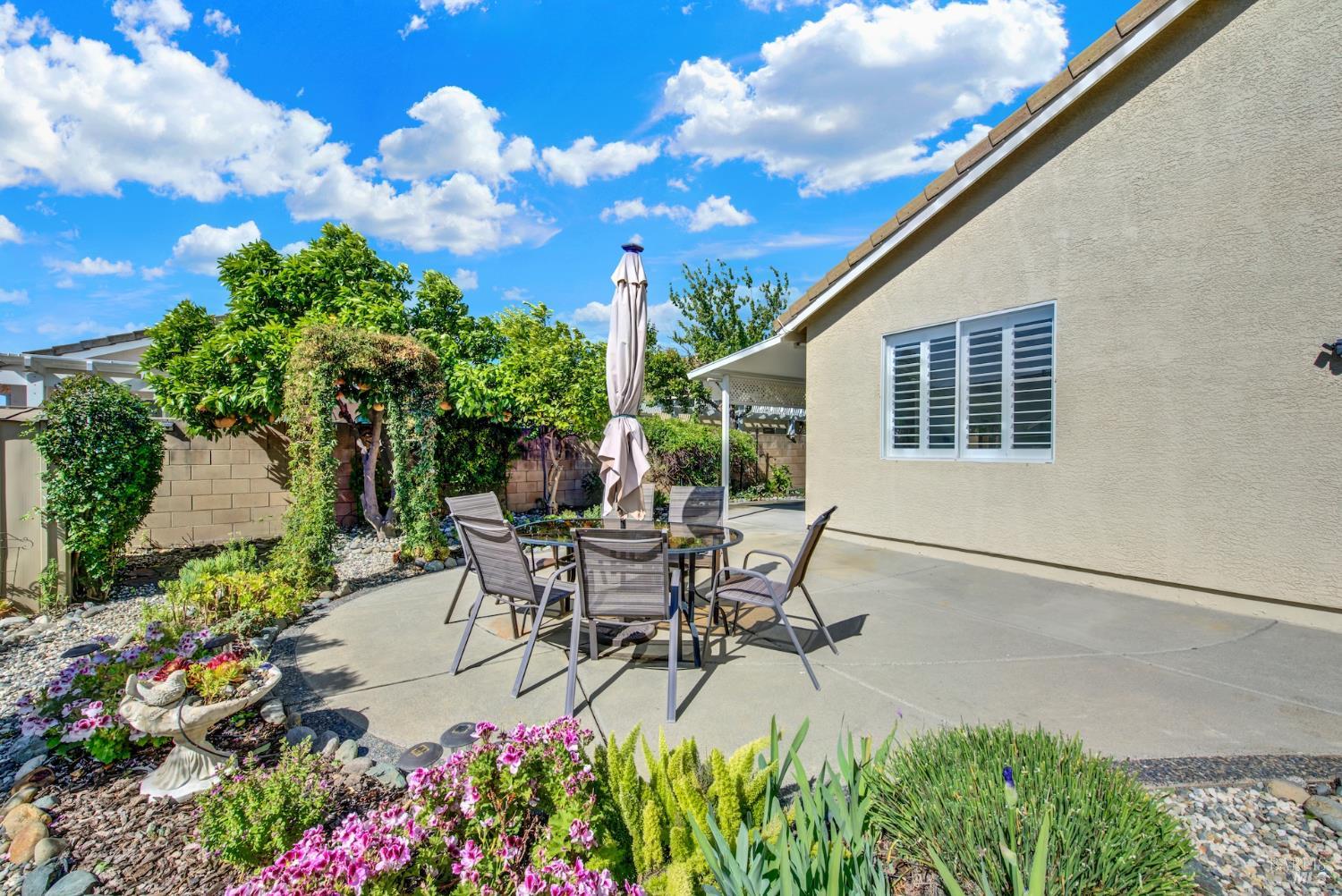 Detail Gallery Image 49 of 72 For 367 Bartlett Ln, Vacaville,  CA 95687 - 3 Beds | 2 Baths