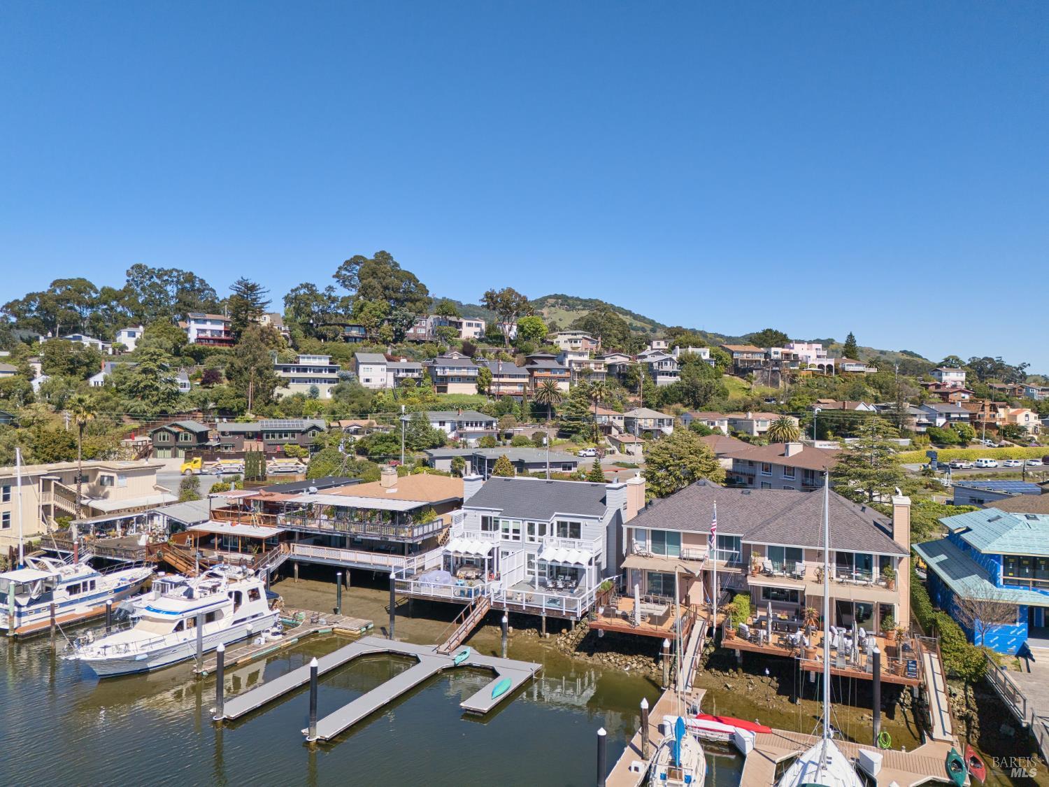 Detail Gallery Image 33 of 35 For 22 Mooring Rd, San Rafael,  CA 94901 - – Beds | – Baths