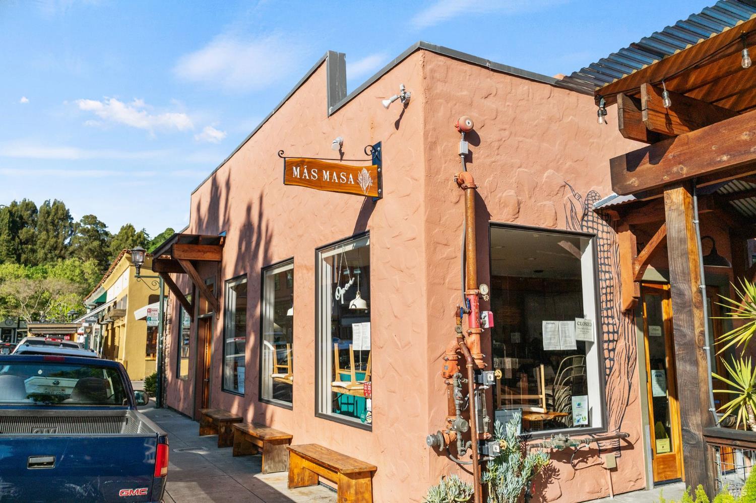 Detail Gallery Image 54 of 61 For 128 Madrone Rd, Fairfax,  CA 94930 - 4 Beds | 2 Baths