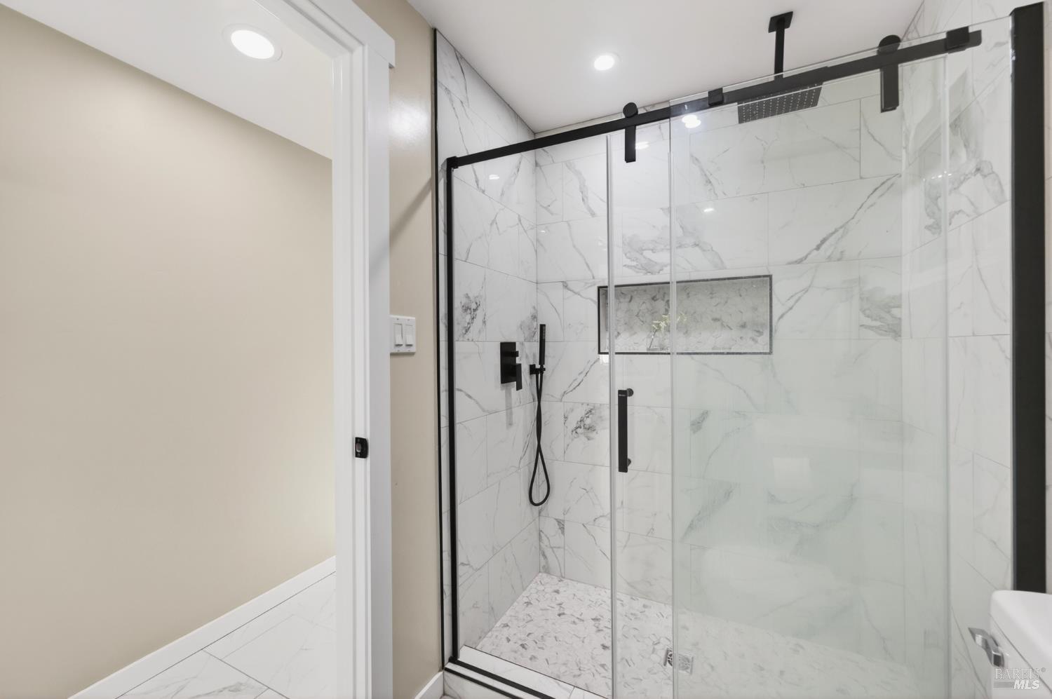 Detail Gallery Image 35 of 42 For 531 E Tennessee St, Fairfield,  CA 94533 - 3 Beds | 2 Baths