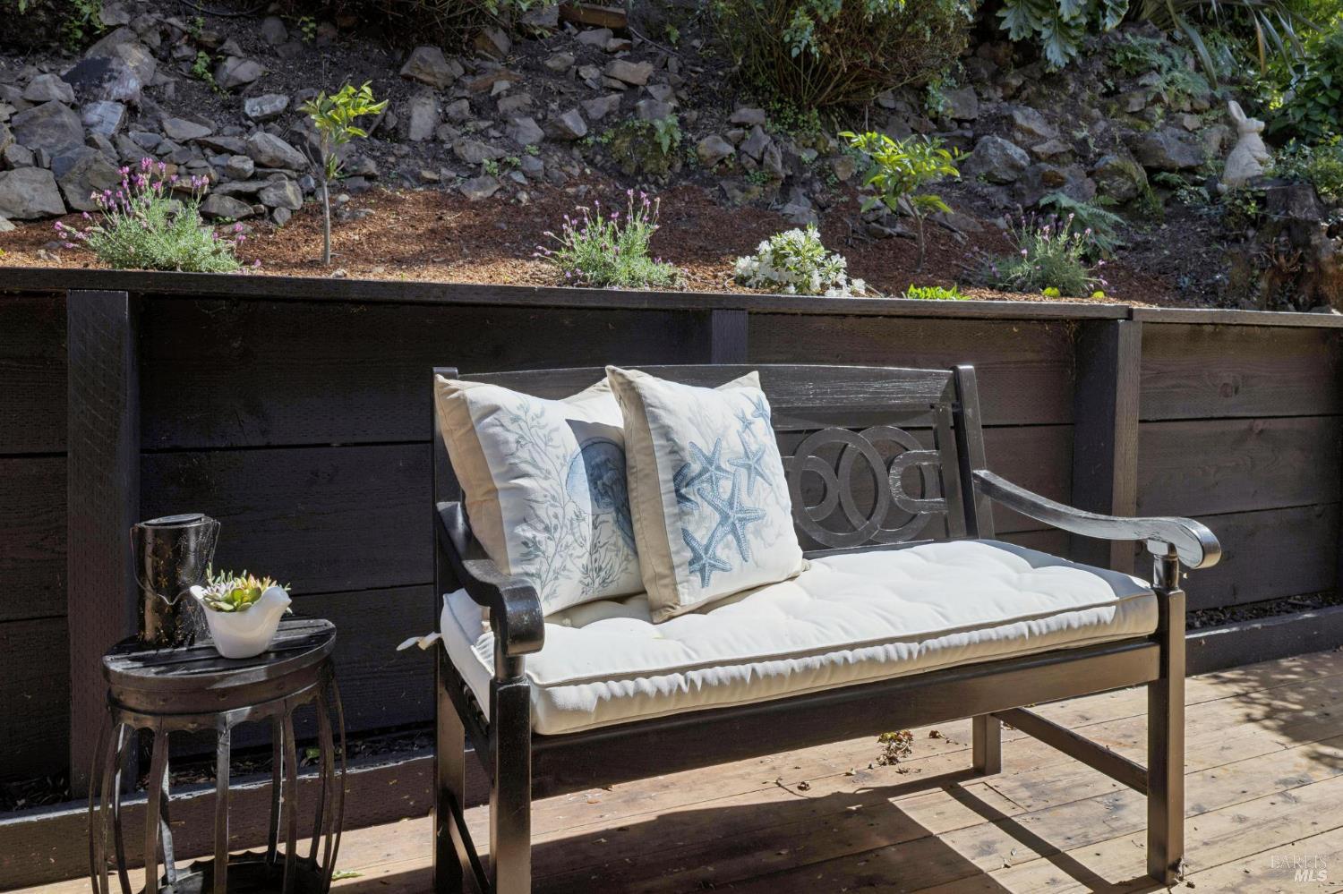 Detail Gallery Image 25 of 46 For 1380 Grand Ave, San Rafael,  CA 94901 - 4 Beds | 2/1 Baths