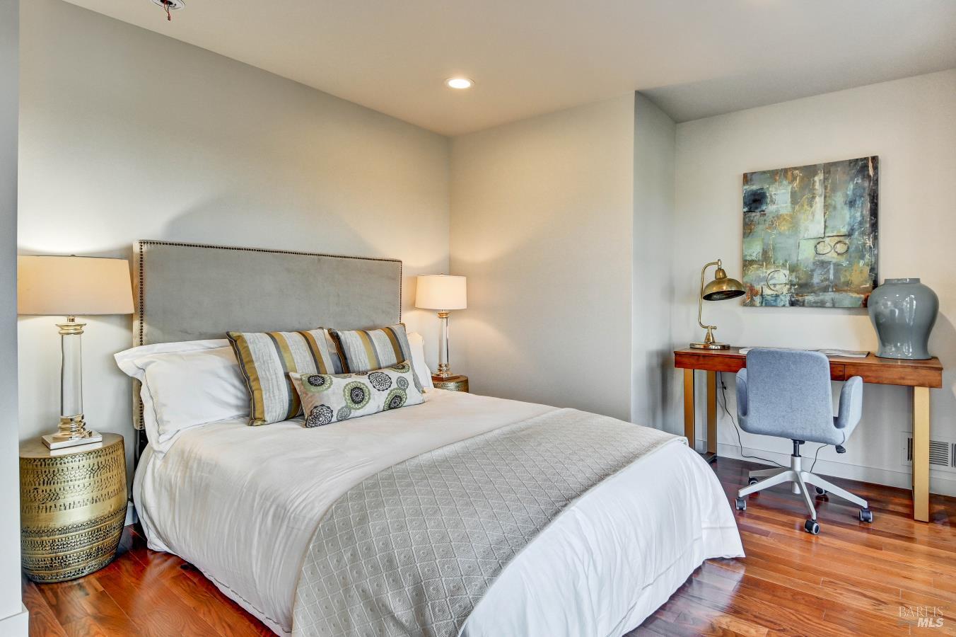 Detail Gallery Image 19 of 47 For 45 Bella Vista Ave, Belvedere,  CA 94920 - 4 Beds | 3 Baths