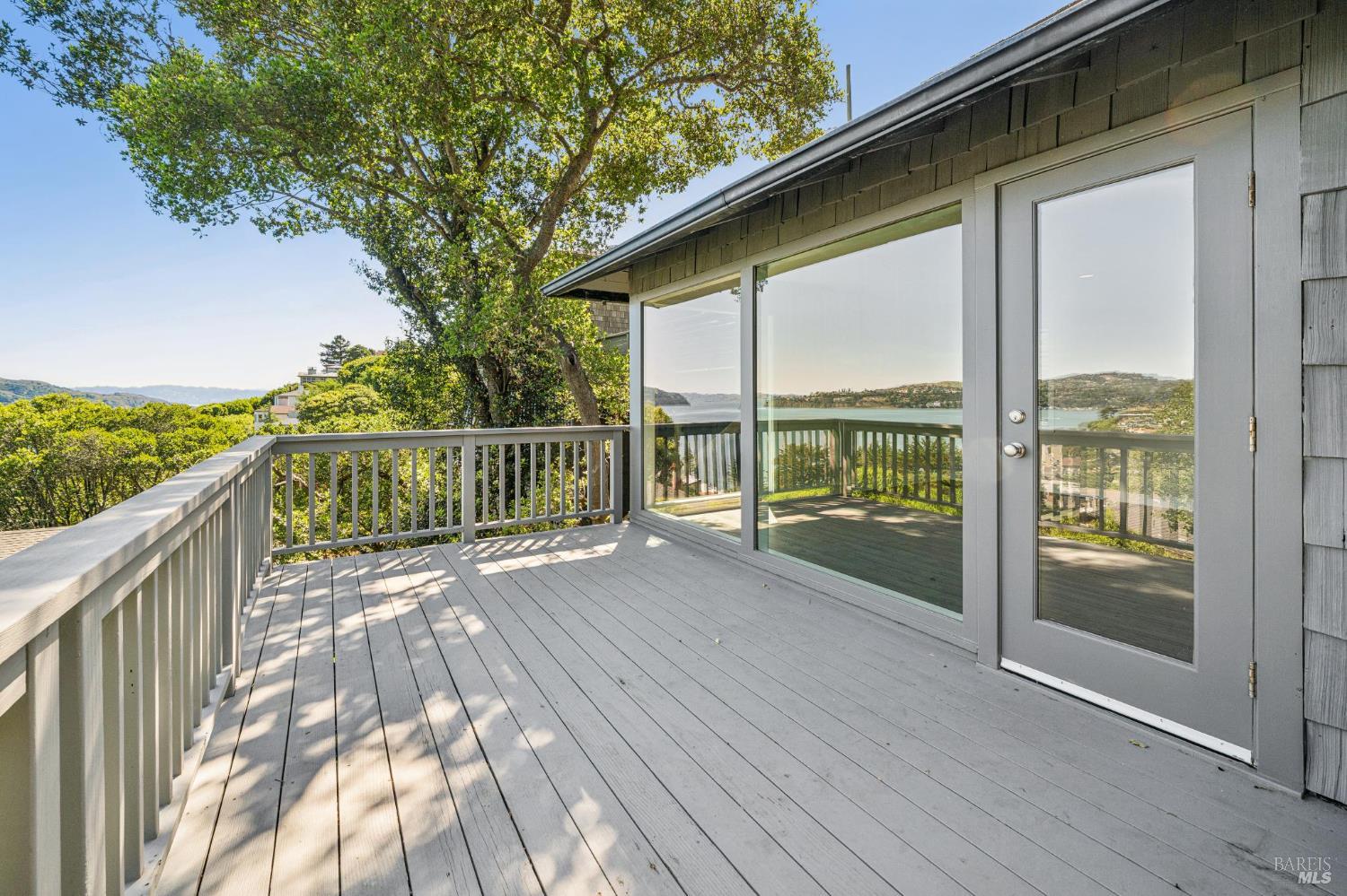 Detail Gallery Image 10 of 55 For 126 Edwards Ave, Sausalito,  CA 94965 - – Beds | – Baths