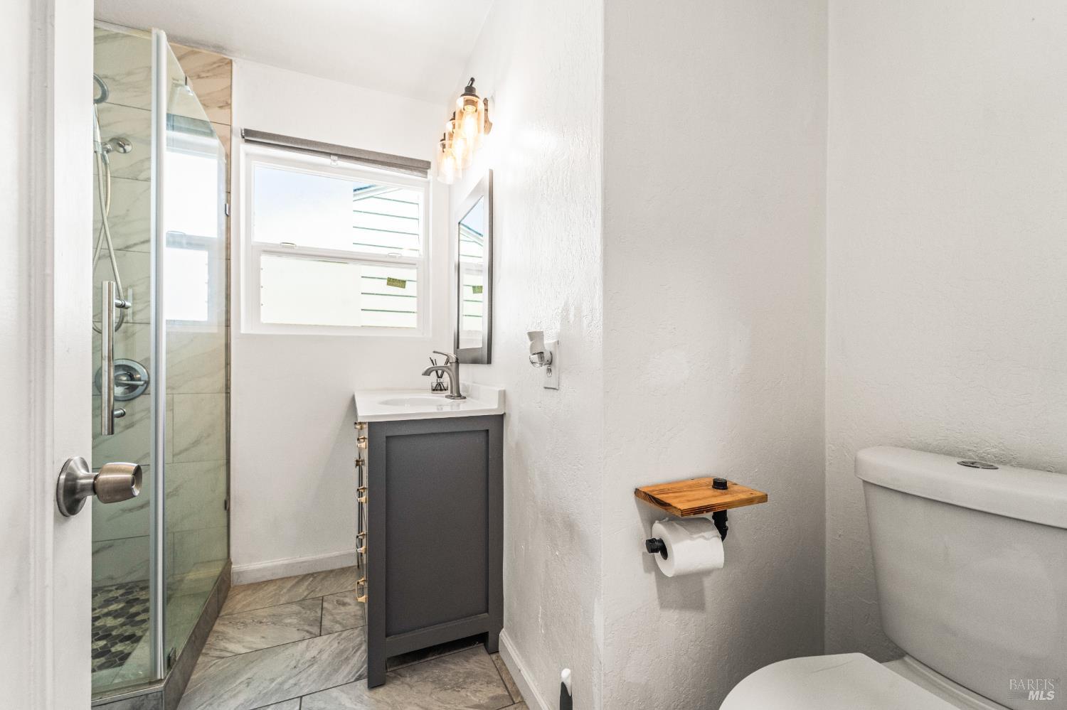 Detail Gallery Image 29 of 50 For 560 Russell St, Vallejo,  CA 94591 - 2 Beds | 2 Baths