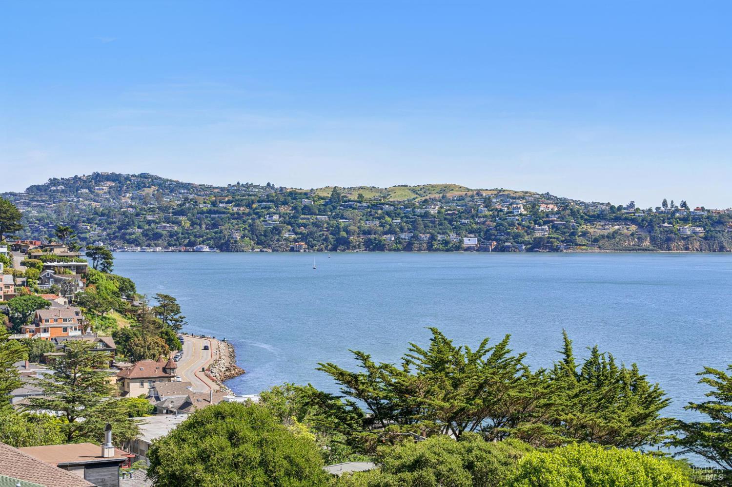 Detail Gallery Image 11 of 55 For 126 Edwards Ave, Sausalito,  CA 94965 - – Beds | – Baths