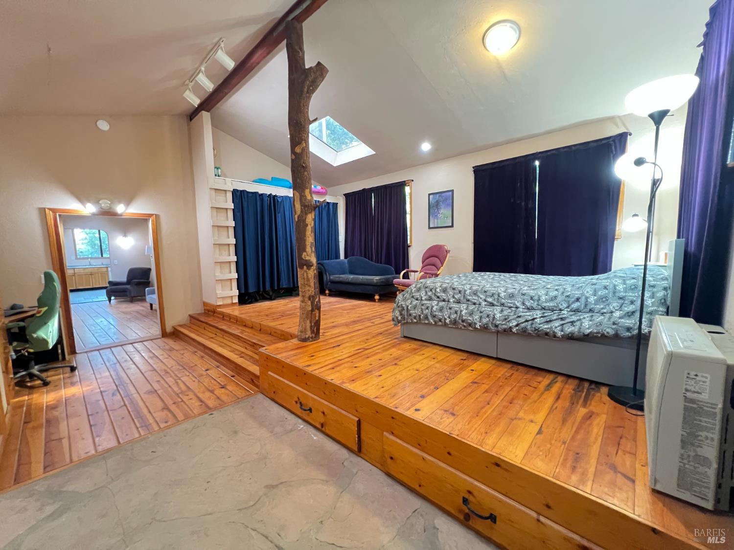 Detail Gallery Image 19 of 42 For 4000 Ridgewood Rd, Willits,  CA 95490 - 2 Beds | 2 Baths