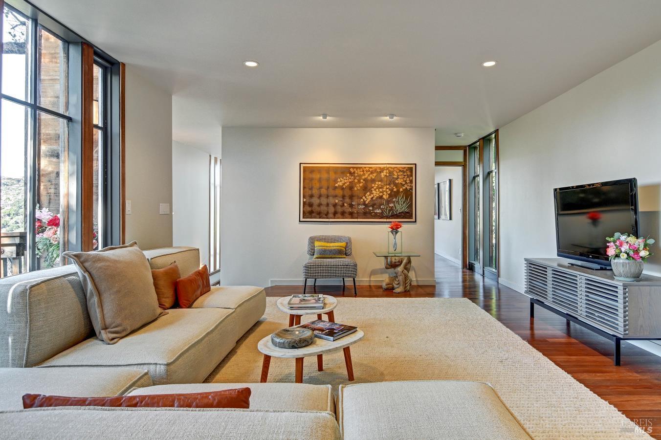 Detail Gallery Image 6 of 47 For 45 Bella Vista Ave, Belvedere,  CA 94920 - 4 Beds | 3 Baths