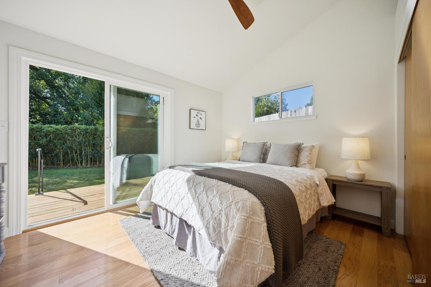 Detail Gallery Image 50 of 59 For 14 Angelica Ct, Novato,  CA 94947 - 5 Beds | 3 Baths