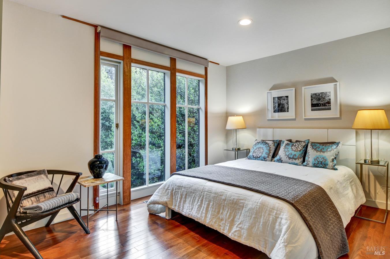 Detail Gallery Image 30 of 47 For 45 Bella Vista Ave, Belvedere,  CA 94920 - 4 Beds | 3 Baths