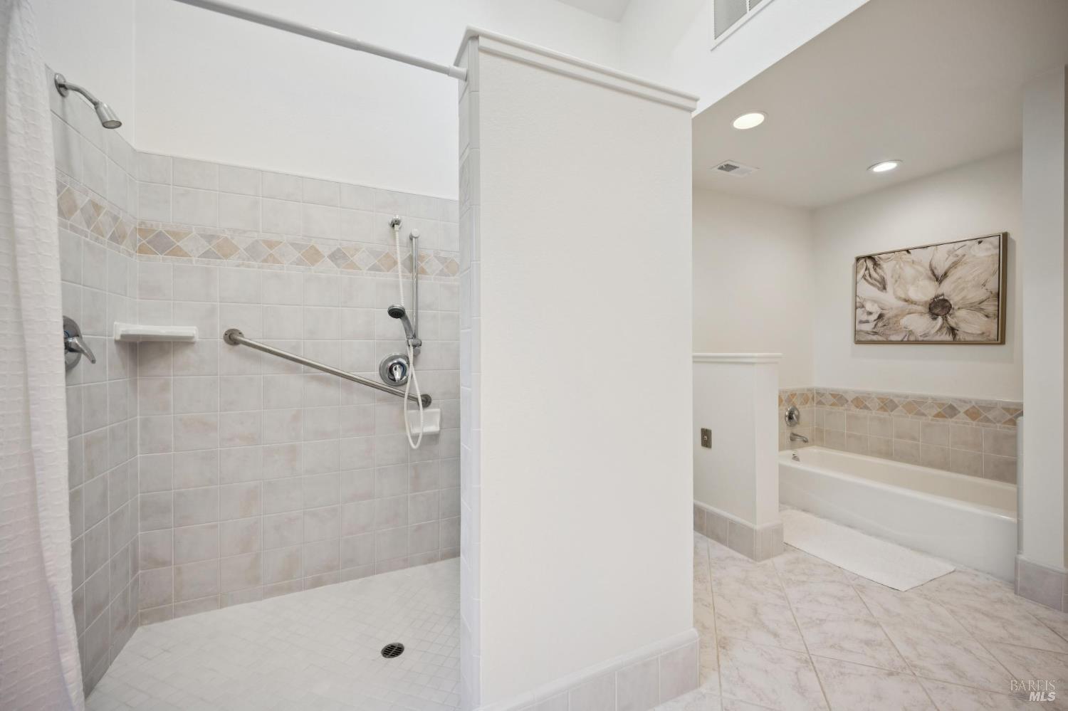 Detail Gallery Image 32 of 59 For 14 Angelica Ct, Novato,  CA 94947 - 5 Beds | 3 Baths