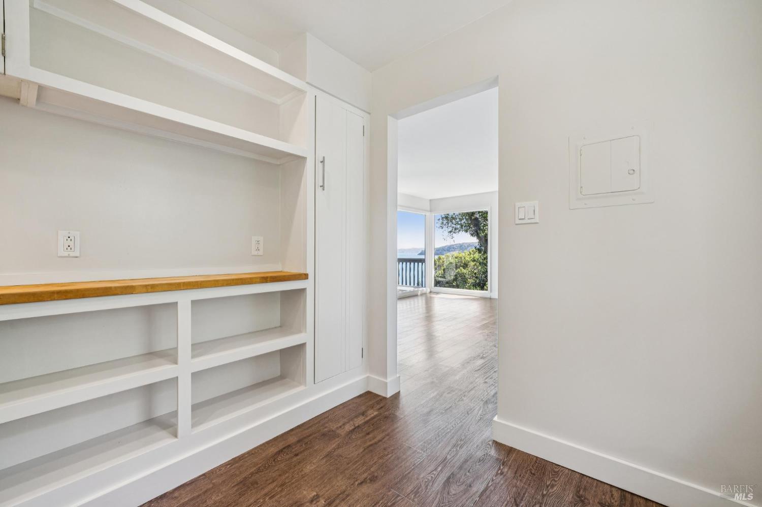 Detail Gallery Image 19 of 55 For 126 Edwards Ave, Sausalito,  CA 94965 - – Beds | – Baths