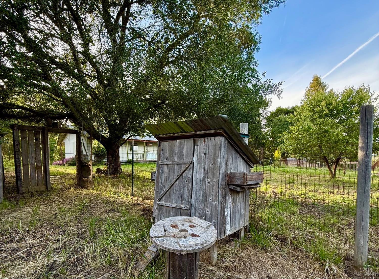 Detail Gallery Image 47 of 55 For 3477 Thorn Rd, Sebastopol,  CA 95472 - 3 Beds | 1 Baths