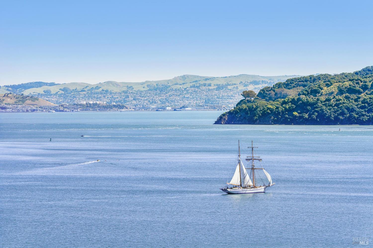 Detail Gallery Image 15 of 55 For 126 Edwards Ave, Sausalito,  CA 94965 - – Beds | – Baths