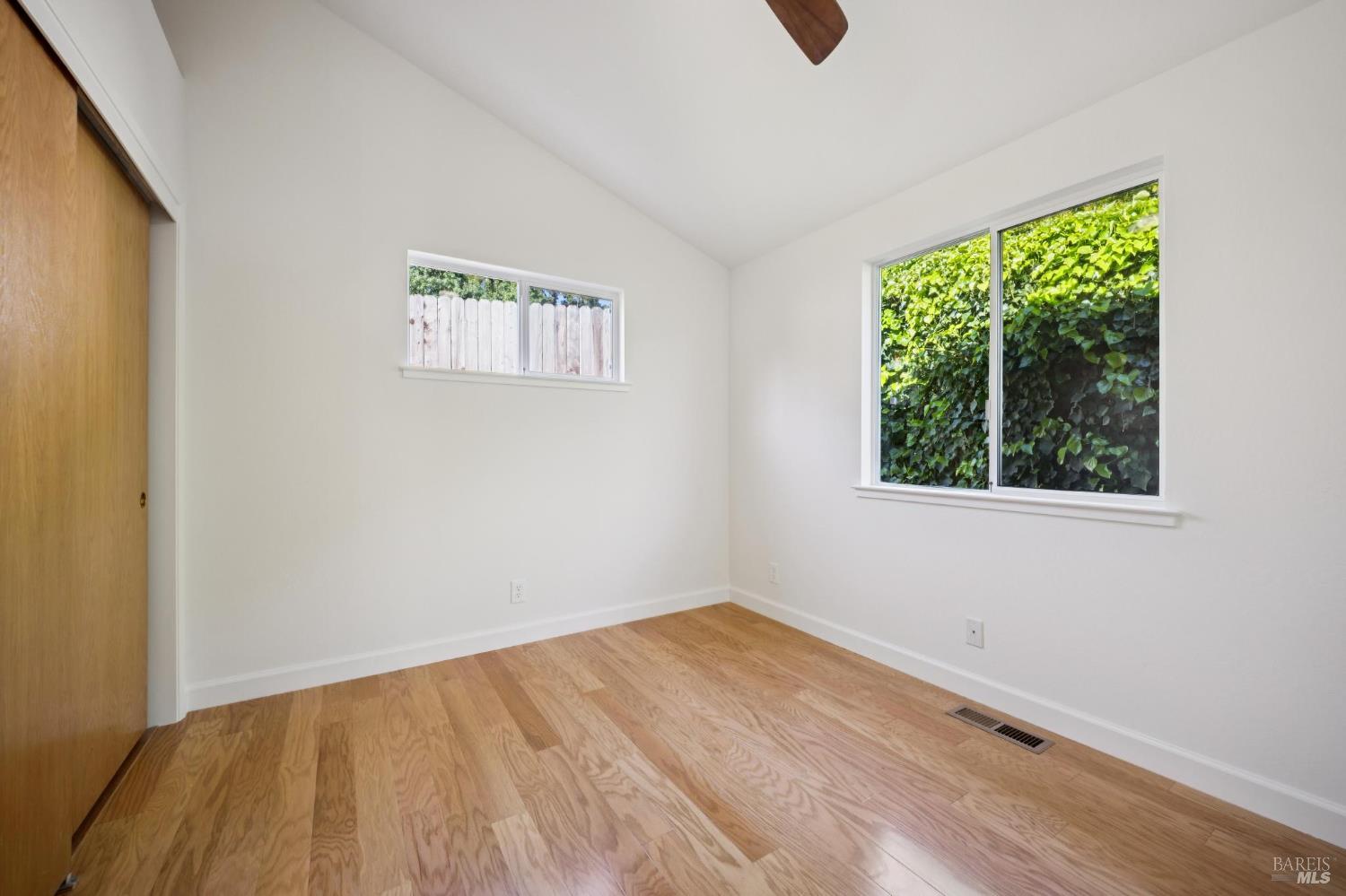 Detail Gallery Image 54 of 59 For 14 Angelica Ct, Novato,  CA 94947 - 5 Beds | 3 Baths