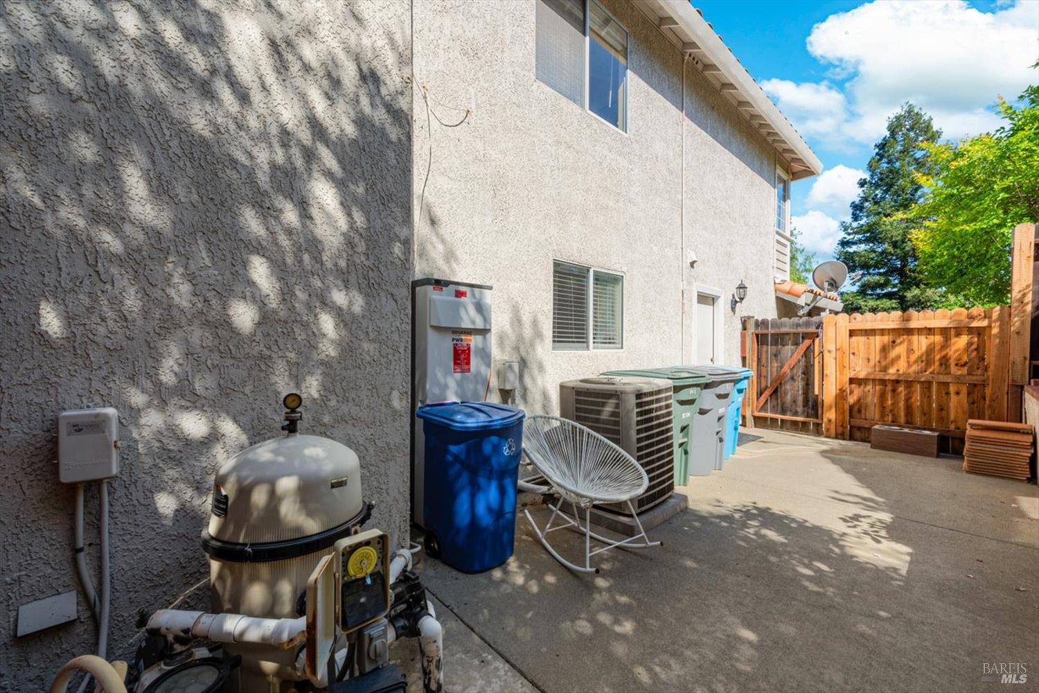 Detail Gallery Image 61 of 67 For 612 Cougar Ct, Vacaville,  CA 95688 - 4 Beds | 2/1 Baths