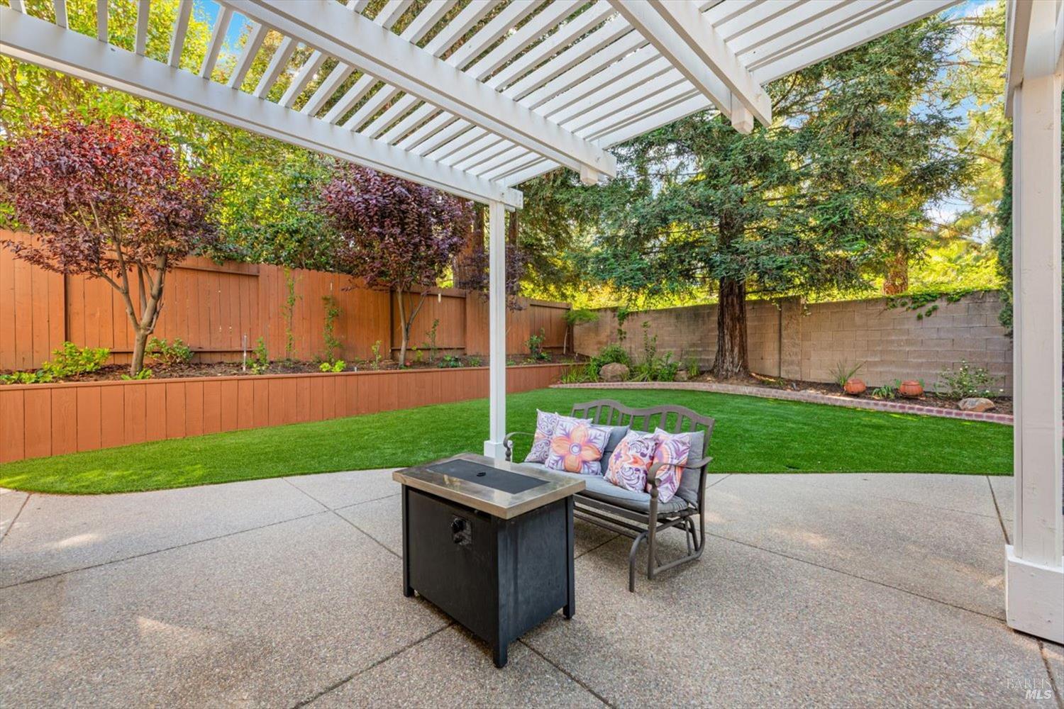 Detail Gallery Image 55 of 67 For 612 Cougar Ct, Vacaville,  CA 95688 - 4 Beds | 2/1 Baths