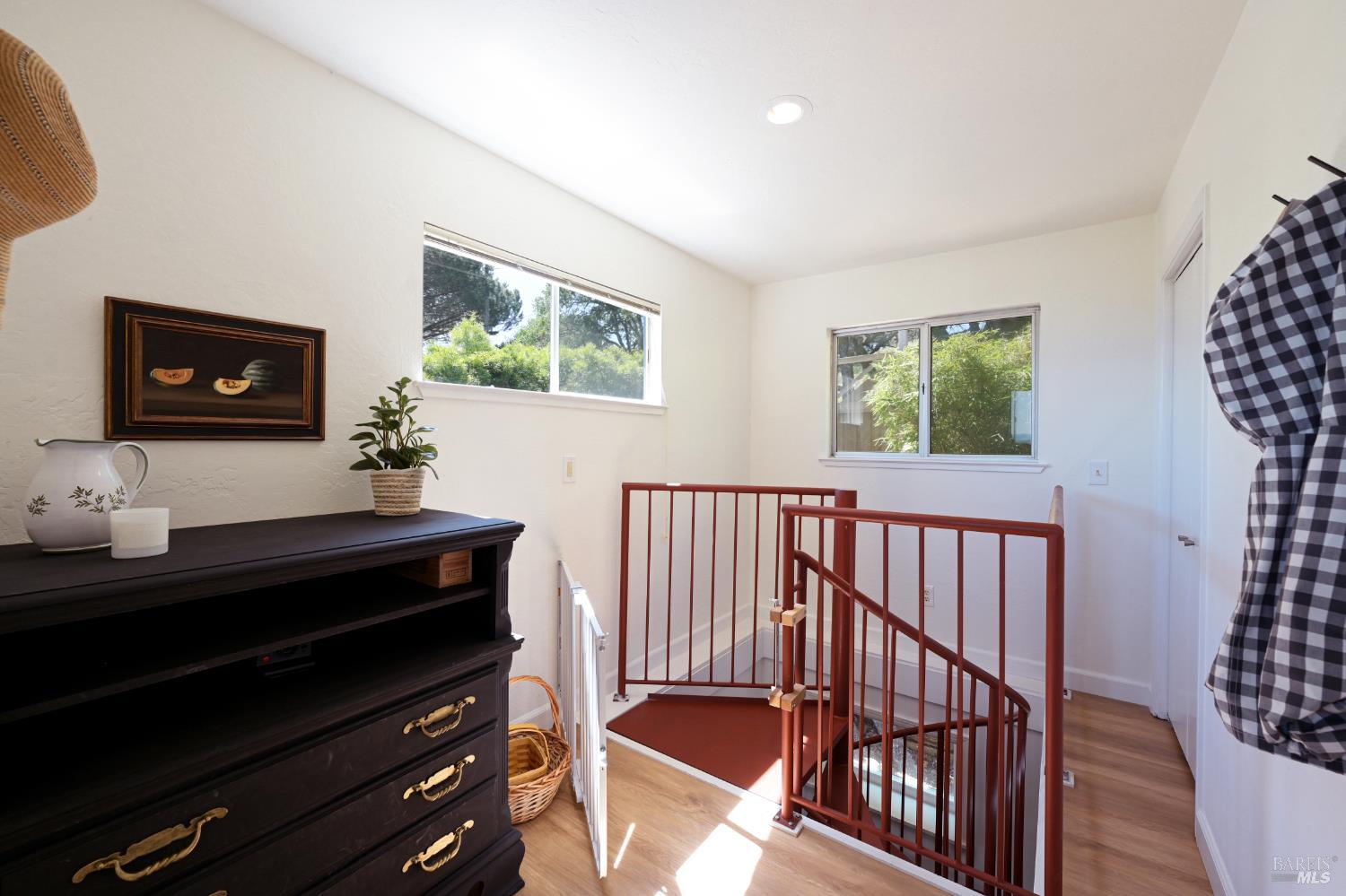 Detail Gallery Image 16 of 52 For 39 Havenwood Rd, Novato,  CA 94945 - 1 Beds | 1 Baths