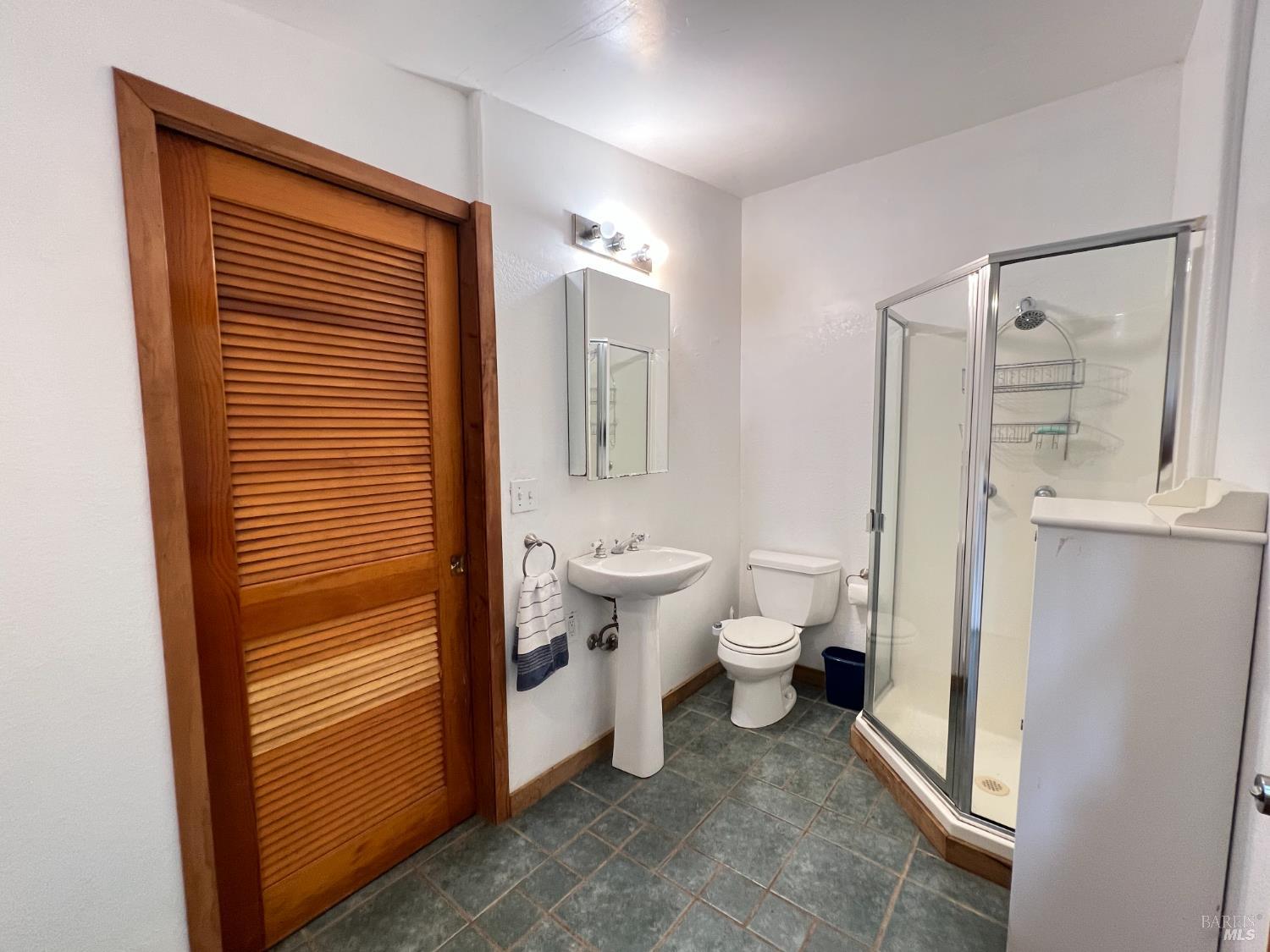 Detail Gallery Image 28 of 42 For 4000 Ridgewood Rd, Willits,  CA 95490 - 2 Beds | 2 Baths