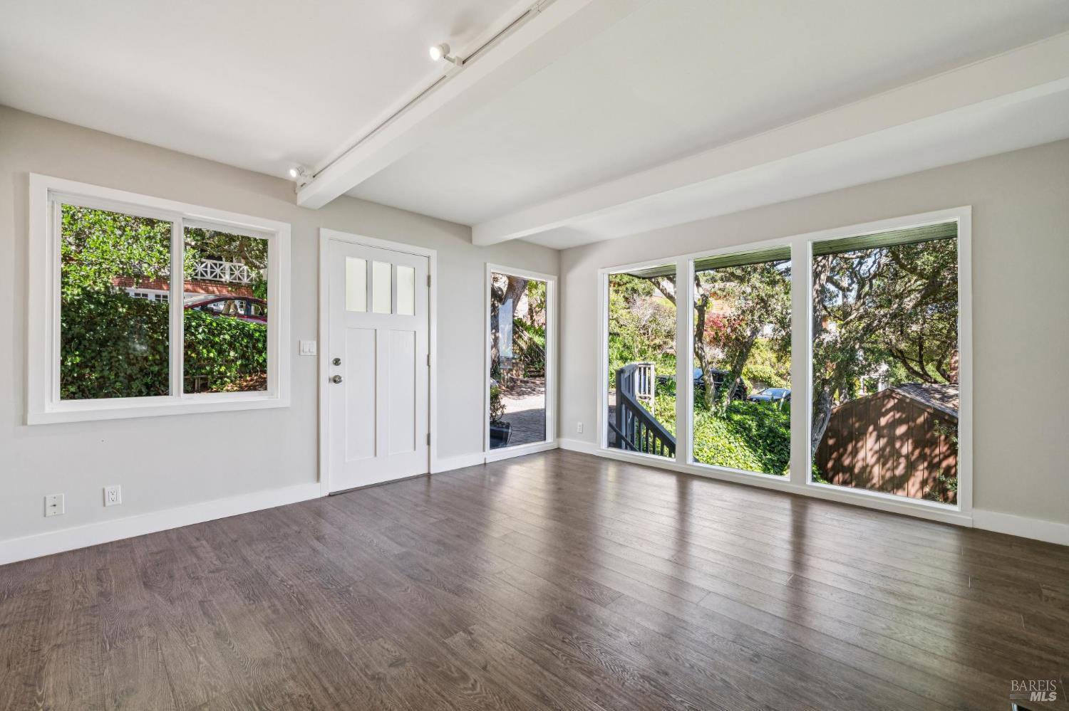 Detail Gallery Image 28 of 55 For 126 Edwards Ave, Sausalito,  CA 94965 - – Beds | – Baths