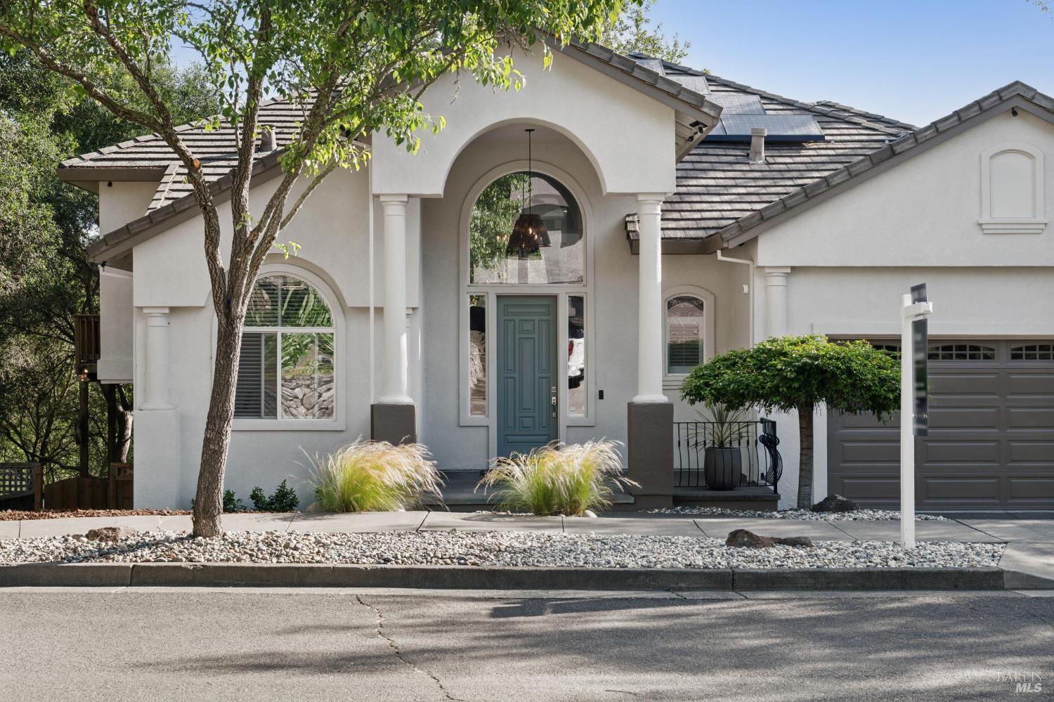 174 Yulupa Circle photo 3