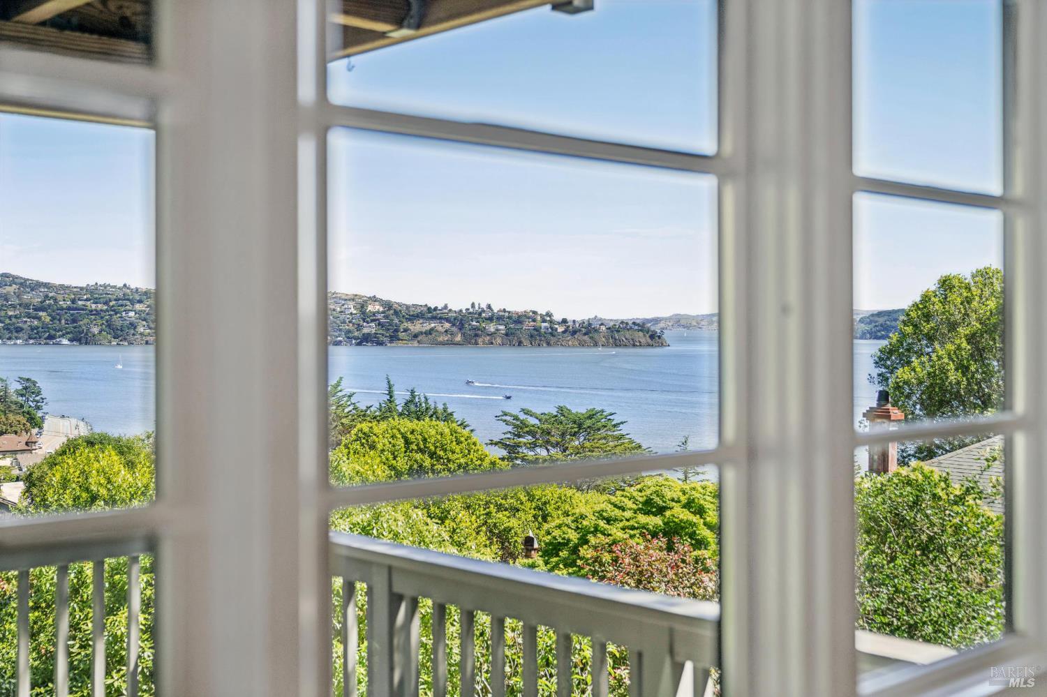 Detail Gallery Image 34 of 55 For 126 Edwards Ave, Sausalito,  CA 94965 - – Beds | – Baths