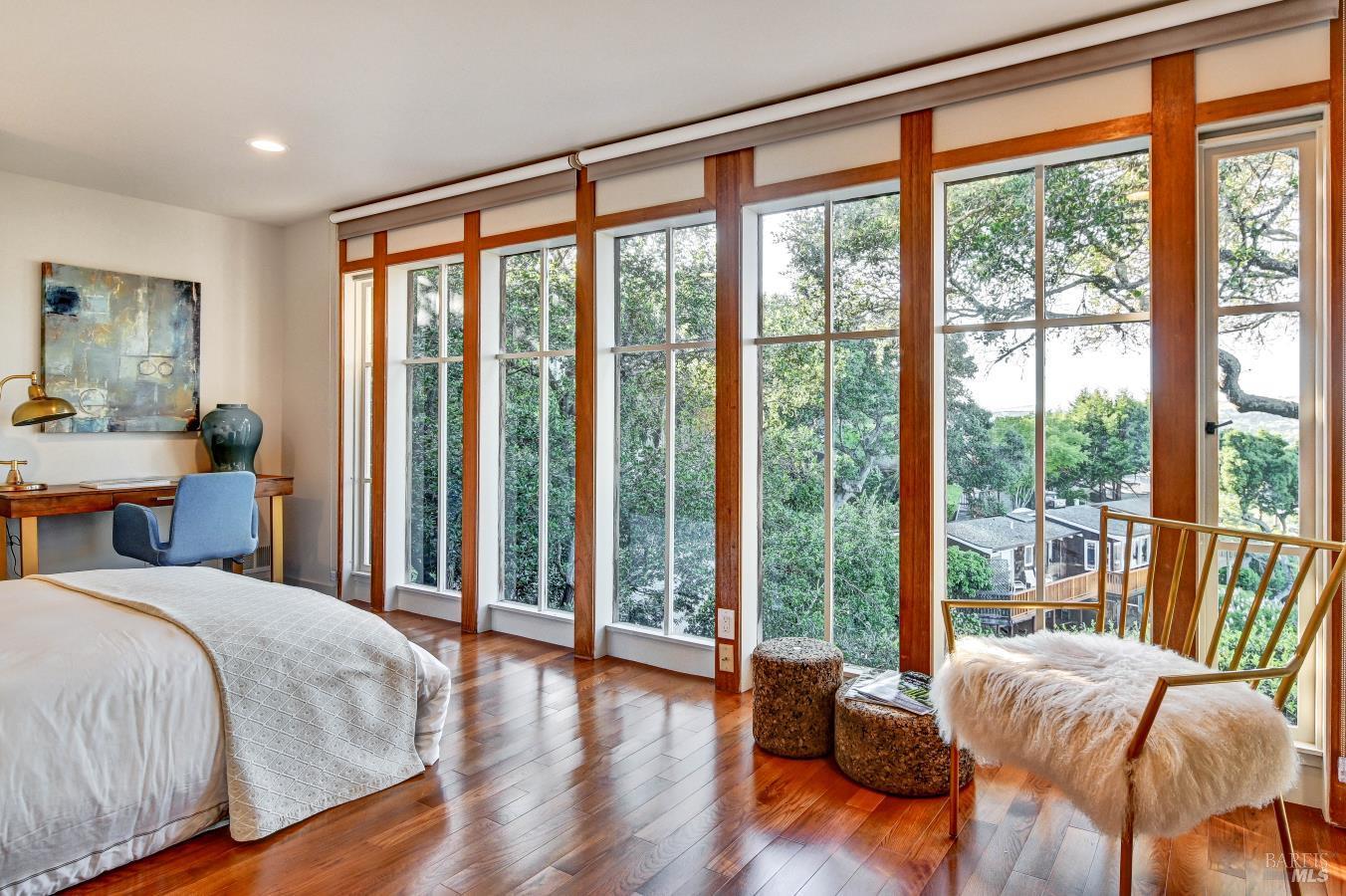 Detail Gallery Image 31 of 47 For 45 Bella Vista Ave, Belvedere,  CA 94920 - 4 Beds | 3 Baths