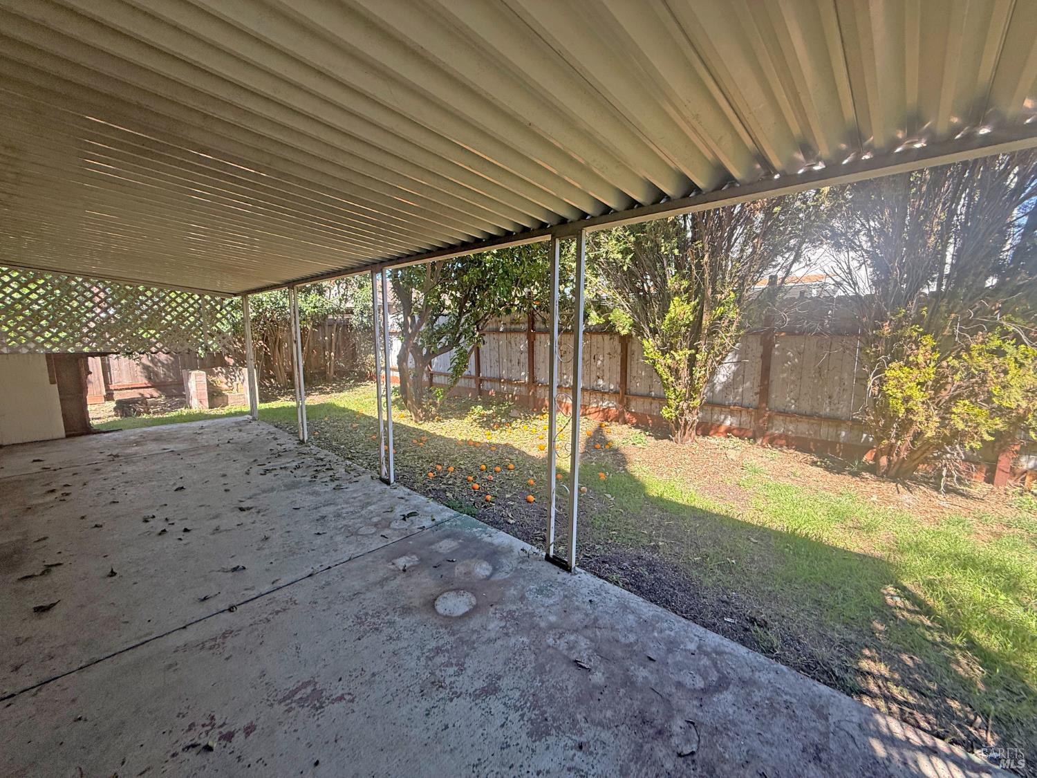 Detail Gallery Image 13 of 14 For 806 Finch Way, Fairfield,  CA 94533 - 4 Beds | 2 Baths