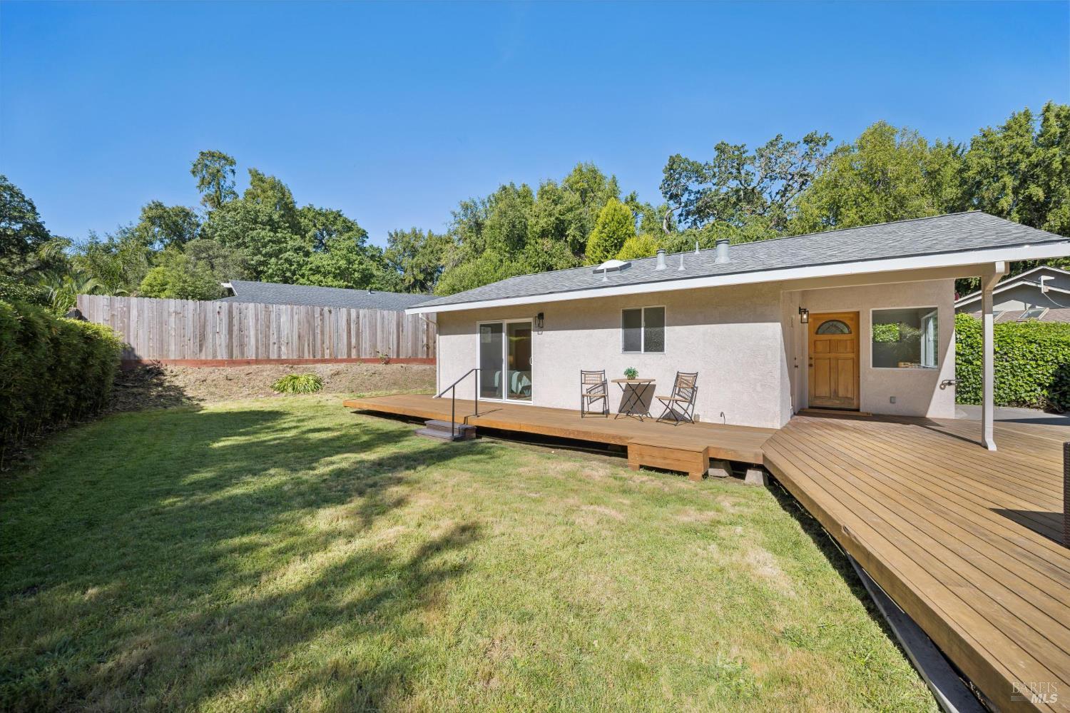 Detail Gallery Image 40 of 59 For 14 Angelica Ct, Novato,  CA 94947 - 5 Beds | 3 Baths