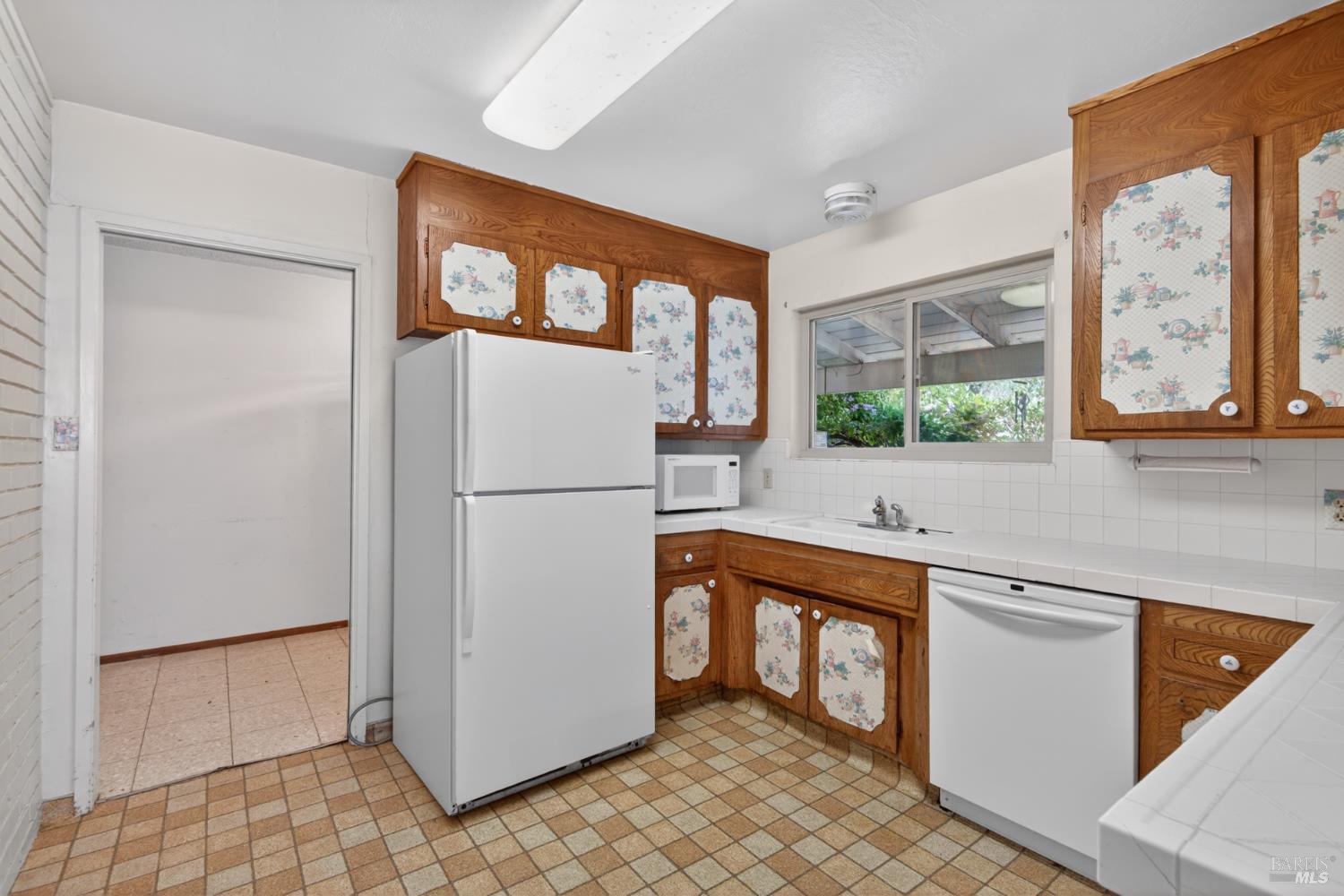 6132 Bridgewood Drive photo 3