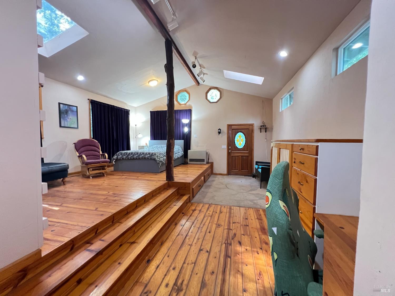 Detail Gallery Image 16 of 42 For 4000 Ridgewood Rd, Willits,  CA 95490 - 2 Beds | 2 Baths