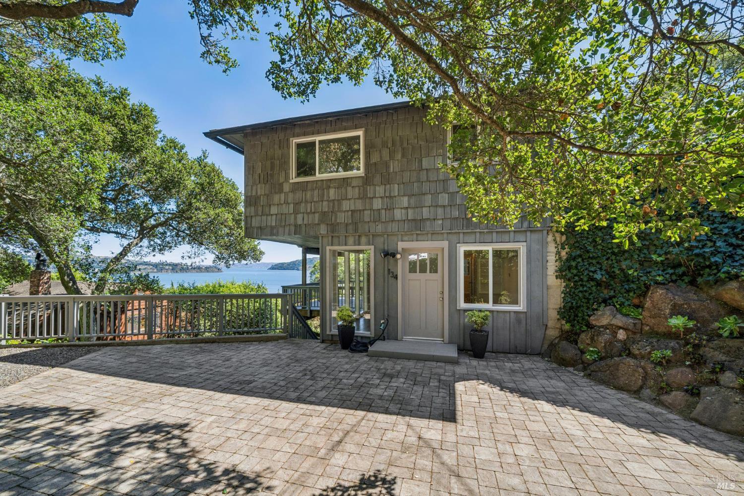 Detail Gallery Image 7 of 55 For 126 Edwards Ave, Sausalito,  CA 94965 - – Beds | – Baths