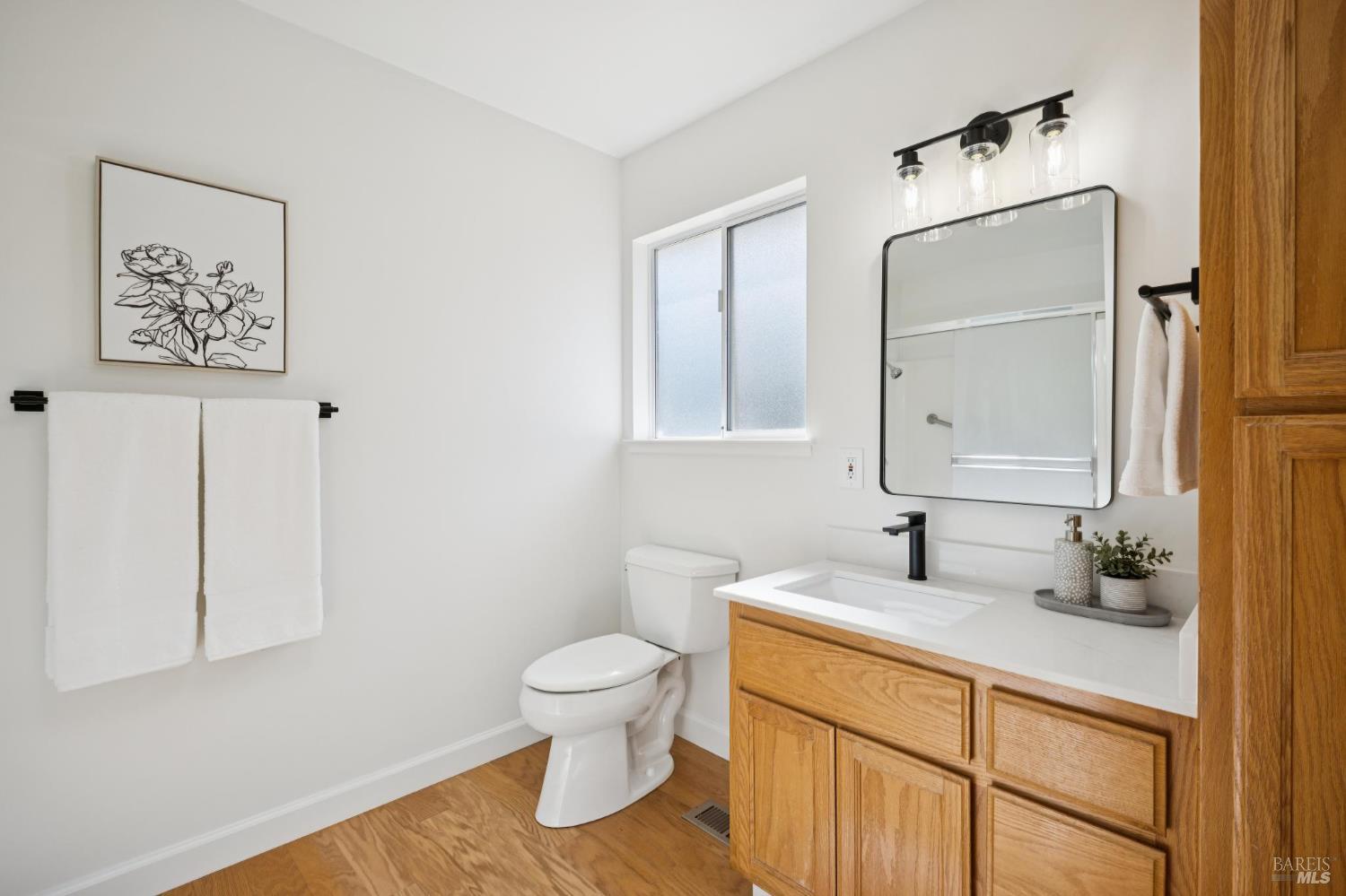 Detail Gallery Image 52 of 59 For 14 Angelica Ct, Novato,  CA 94947 - 5 Beds | 3 Baths