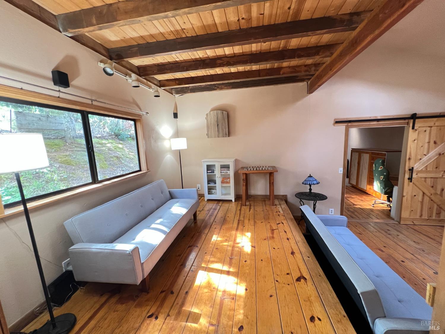 Detail Gallery Image 14 of 42 For 4000 Ridgewood Rd, Willits,  CA 95490 - 2 Beds | 2 Baths