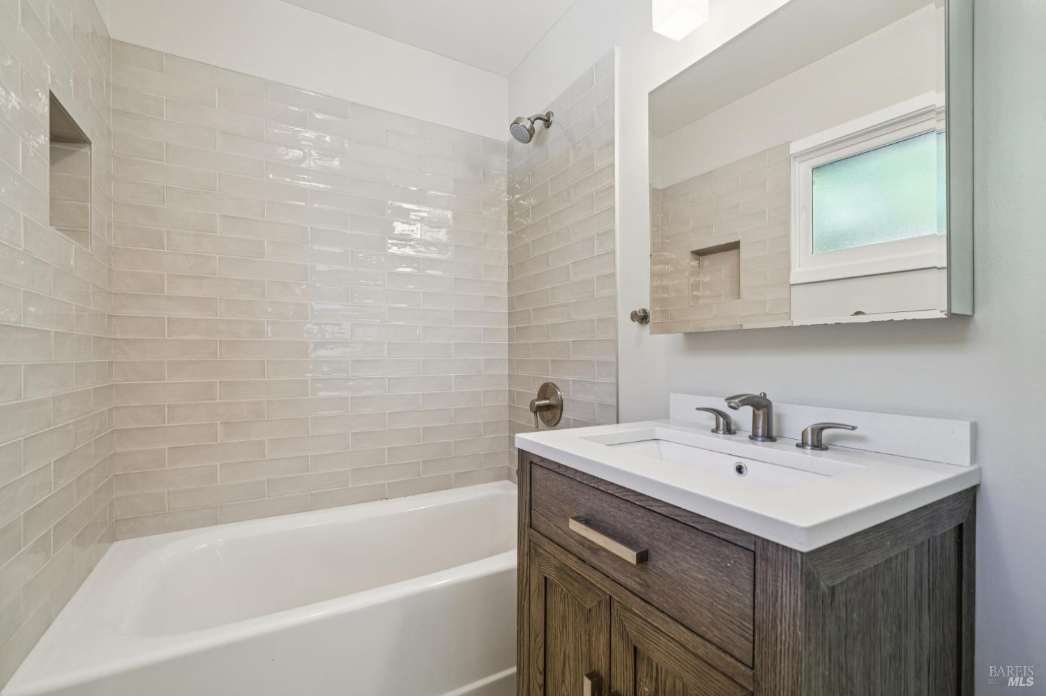 Detail Gallery Image 49 of 55 For 126 Edwards Ave, Sausalito,  CA 94965 - – Beds | – Baths