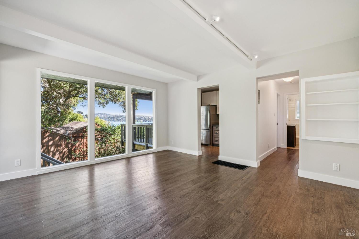 Detail Gallery Image 27 of 55 For 126 Edwards Ave, Sausalito,  CA 94965 - – Beds | – Baths