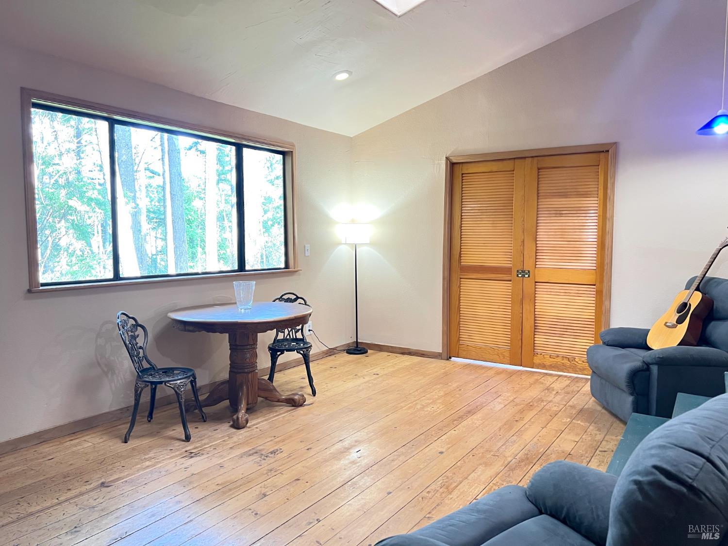 Detail Gallery Image 23 of 42 For 4000 Ridgewood Rd, Willits,  CA 95490 - 2 Beds | 2 Baths