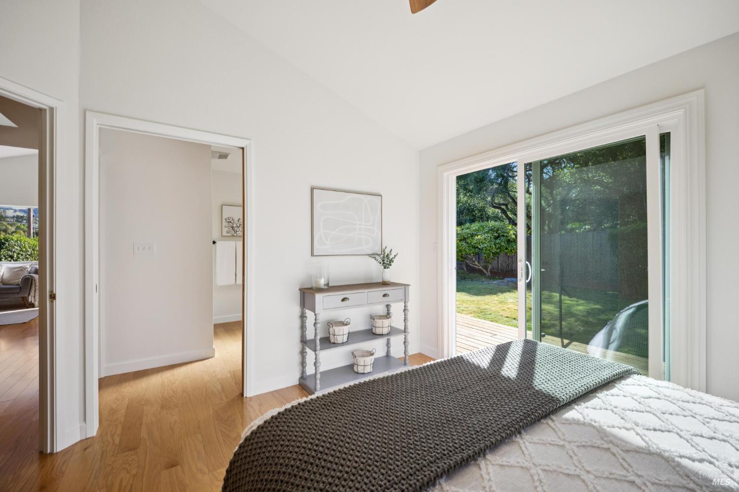 Detail Gallery Image 51 of 59 For 14 Angelica Ct, Novato,  CA 94947 - 5 Beds | 3 Baths