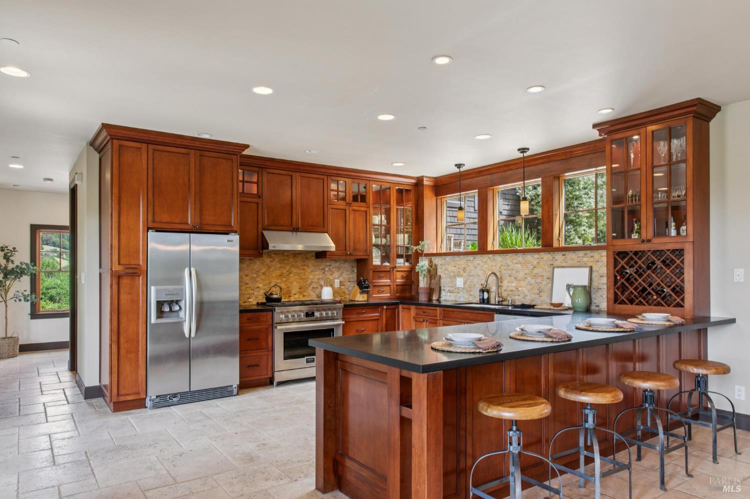 Detail Gallery Image 17 of 80 For 12 Chaparral Ln, San Geronimo,  CA 94963 - 4 Beds | 3/1 Baths