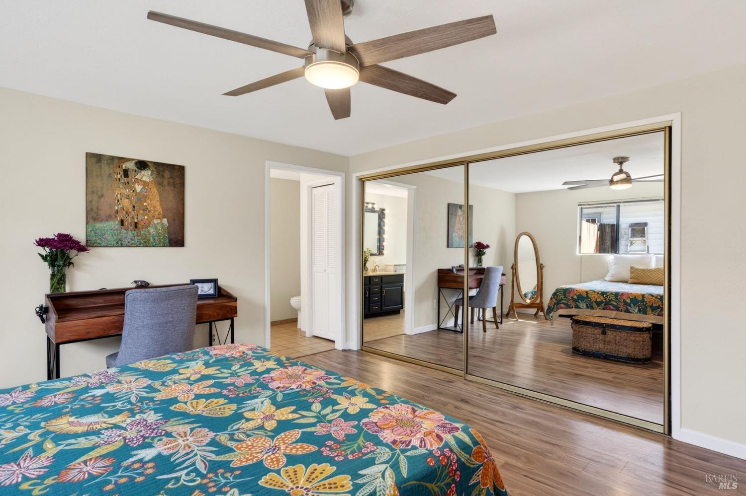 Detail Gallery Image 16 of 26 For 1898 Elm St, Ukiah,  CA 95482 - 2 Beds | 2 Baths