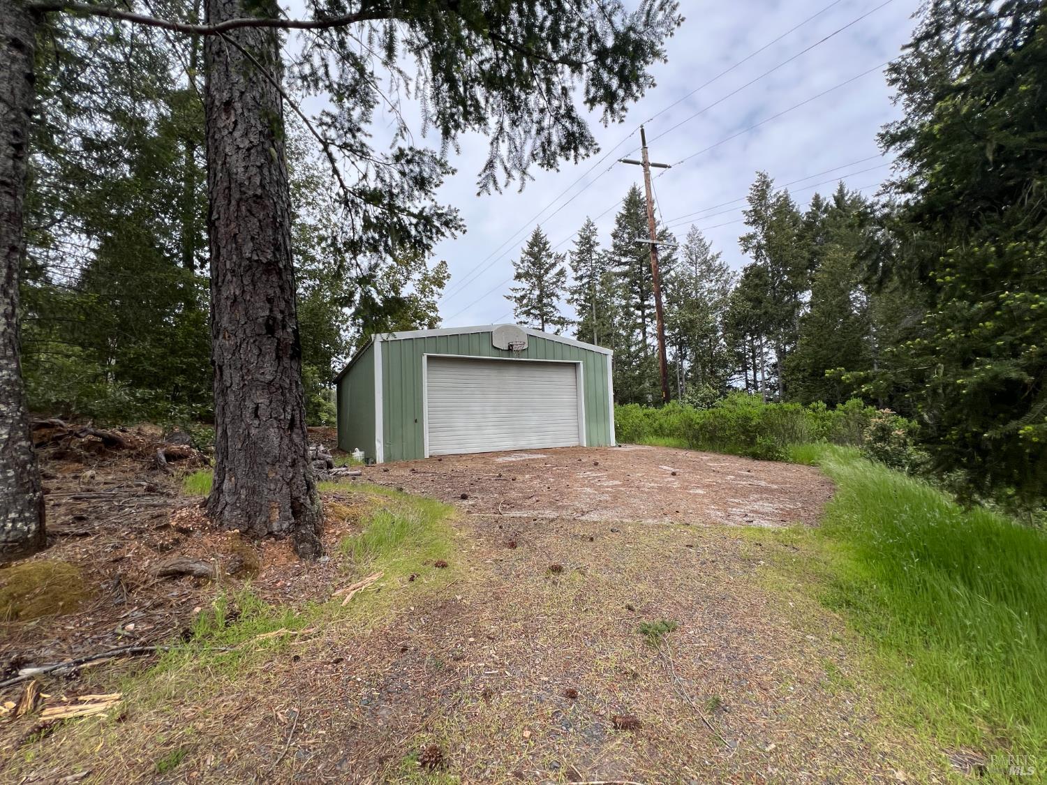 Detail Gallery Image 39 of 42 For 4000 Ridgewood Rd, Willits,  CA 95490 - 2 Beds | 2 Baths