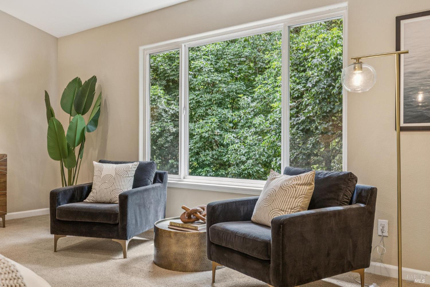 Detail Gallery Image 45 of 89 For 6601 Sir Francis Drake Blvd, Forest Knolls,  CA 94933 - 3 Beds | 2/1 Baths