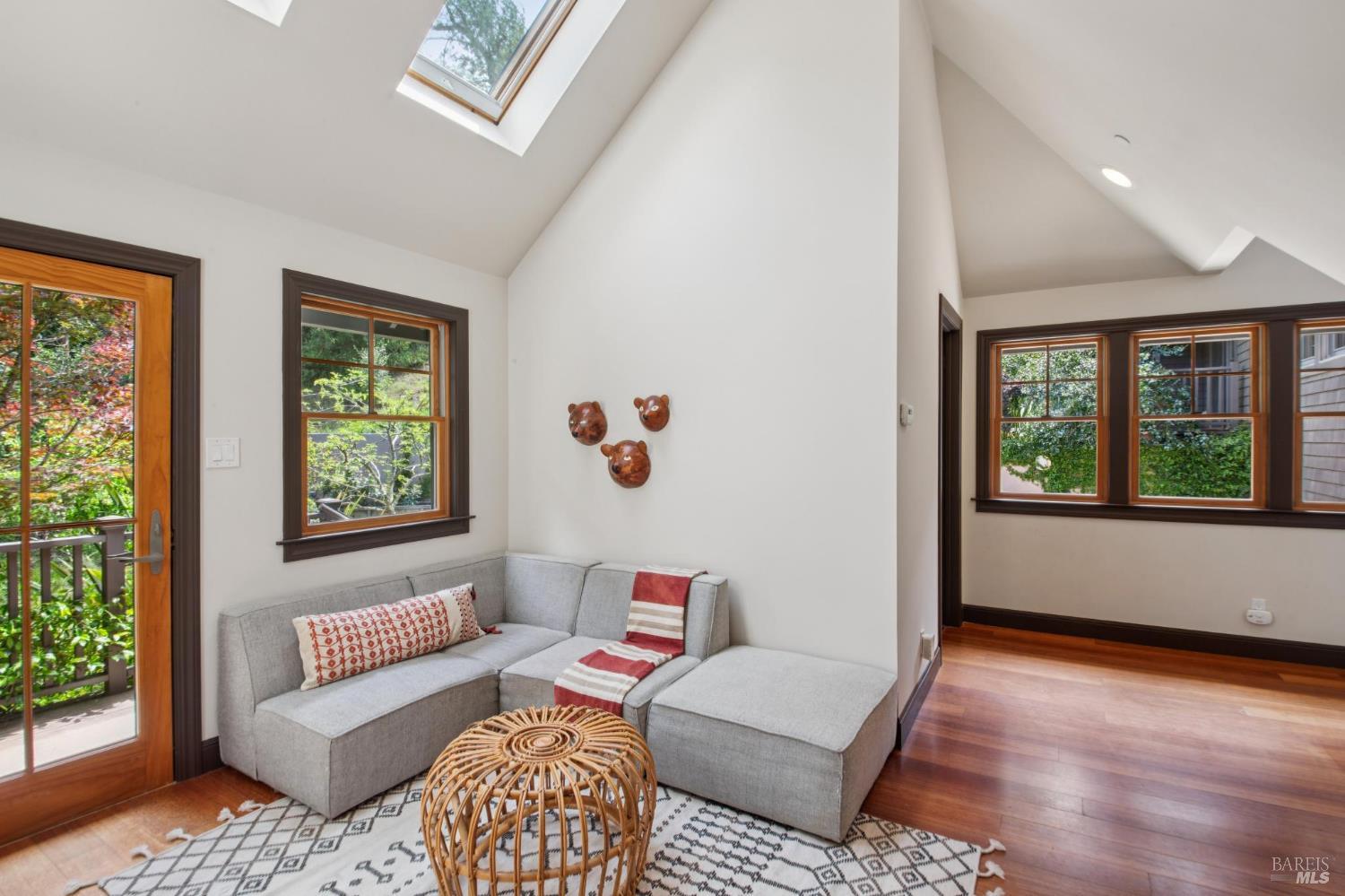 Detail Gallery Image 41 of 80 For 12 Chaparral Ln, San Geronimo,  CA 94963 - 4 Beds | 3/1 Baths