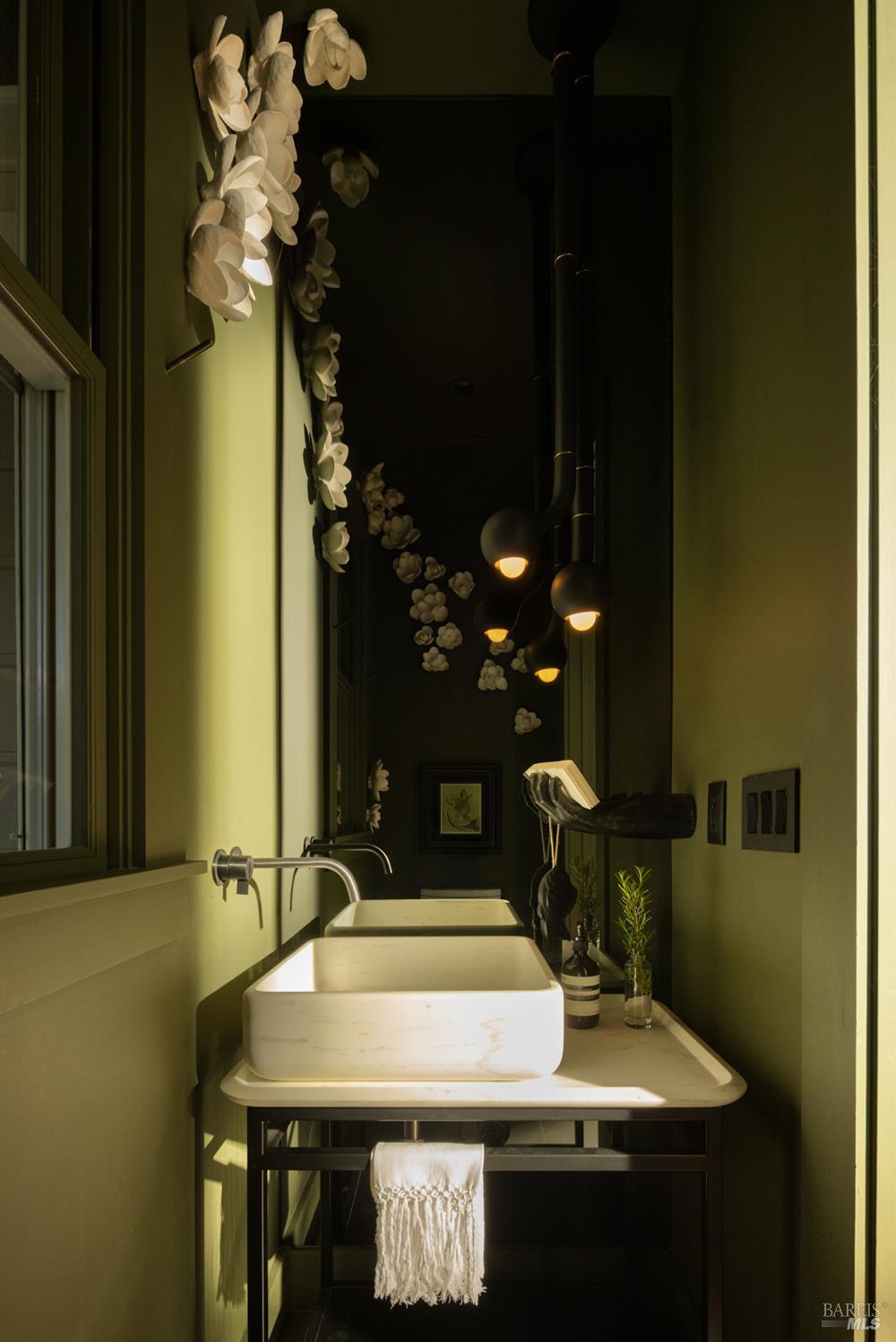 Detail Gallery Image 23 of 51 For 1331 Stockton St, Saint Helena,  CA 94574 - 3 Beds | 2/1 Baths