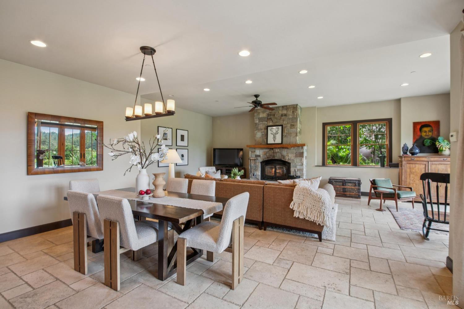 Detail Gallery Image 9 of 80 For 12 Chaparral Ln, San Geronimo,  CA 94963 - 4 Beds | 3/1 Baths