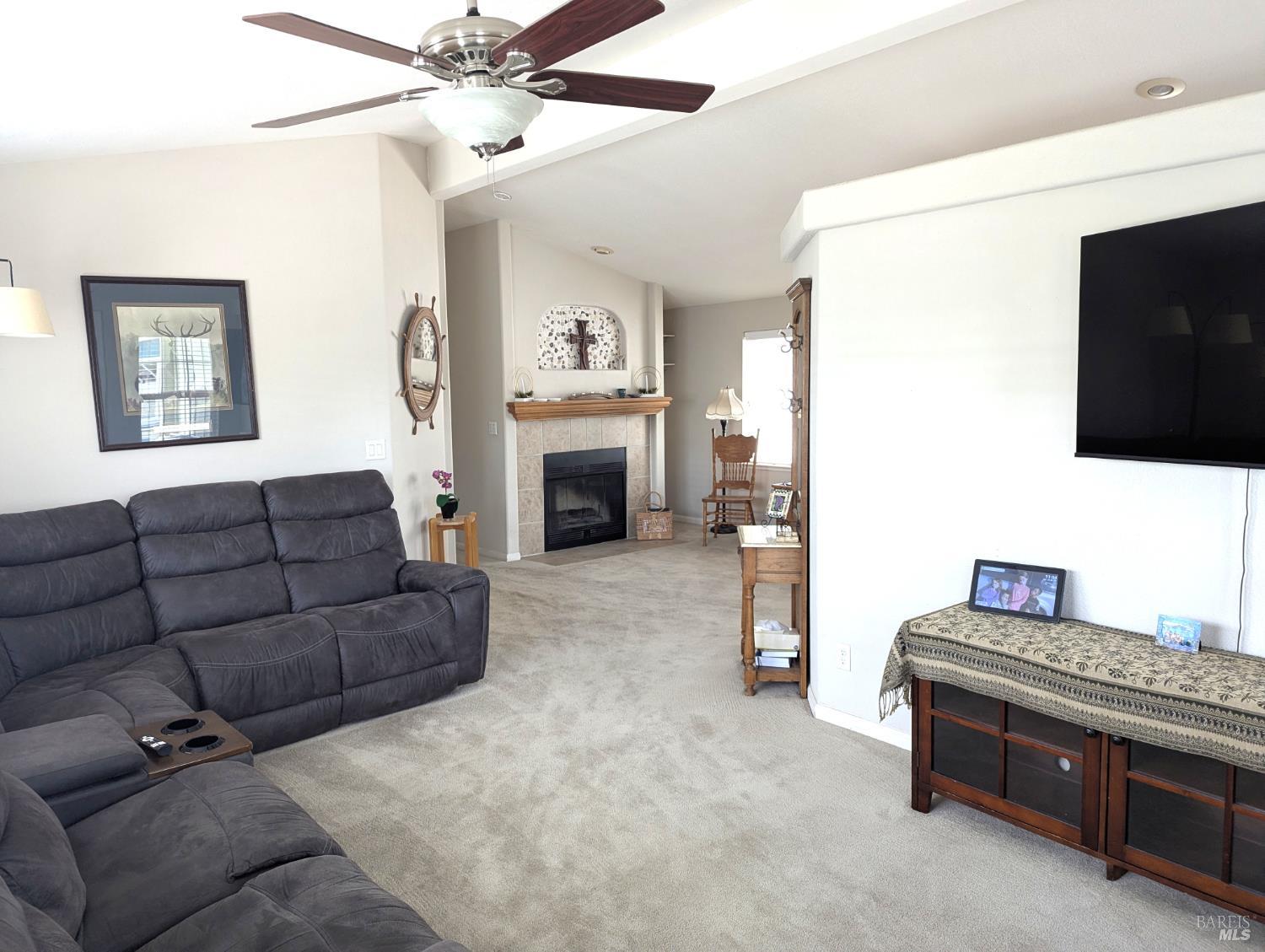 Detail Gallery Image 4 of 23 For 304 Chablis Unkn, Calistoga,  CA 94515 - 3 Beds | 2 Baths