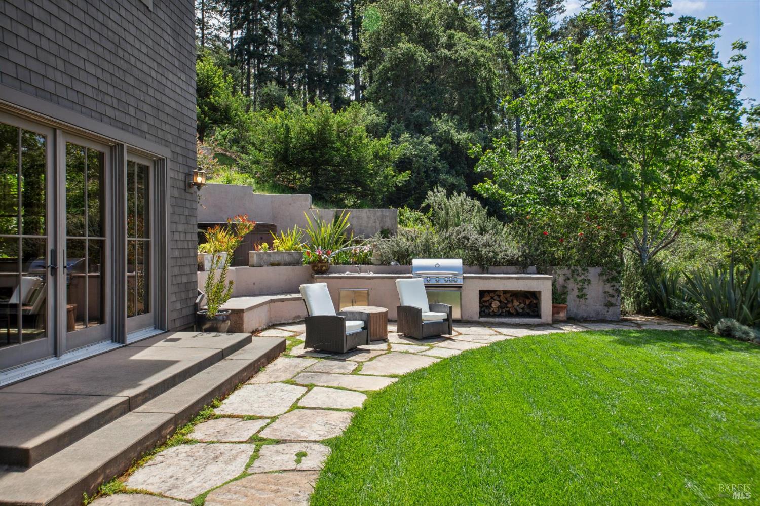 Detail Gallery Image 50 of 80 For 12 Chaparral Ln, San Geronimo,  CA 94963 - 4 Beds | 3/1 Baths