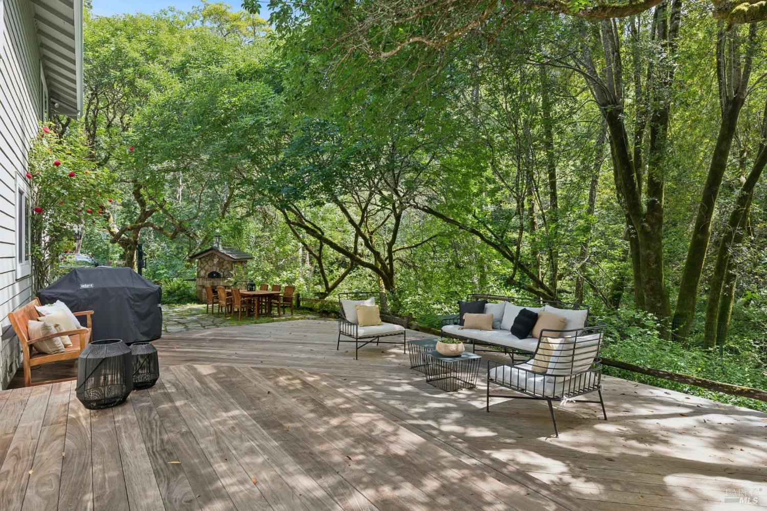 Detail Gallery Image 59 of 89 For 6601 Sir Francis Drake Blvd, Forest Knolls,  CA 94933 - 3 Beds | 2/1 Baths