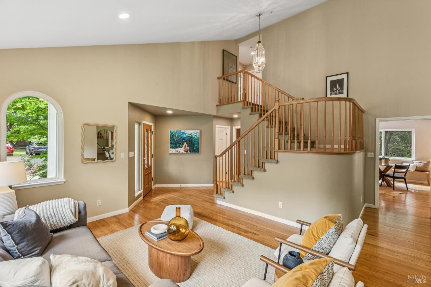 Detail Gallery Image 17 of 89 For 6601 Sir Francis Drake Blvd, Forest Knolls,  CA 94933 - 3 Beds | 2/1 Baths