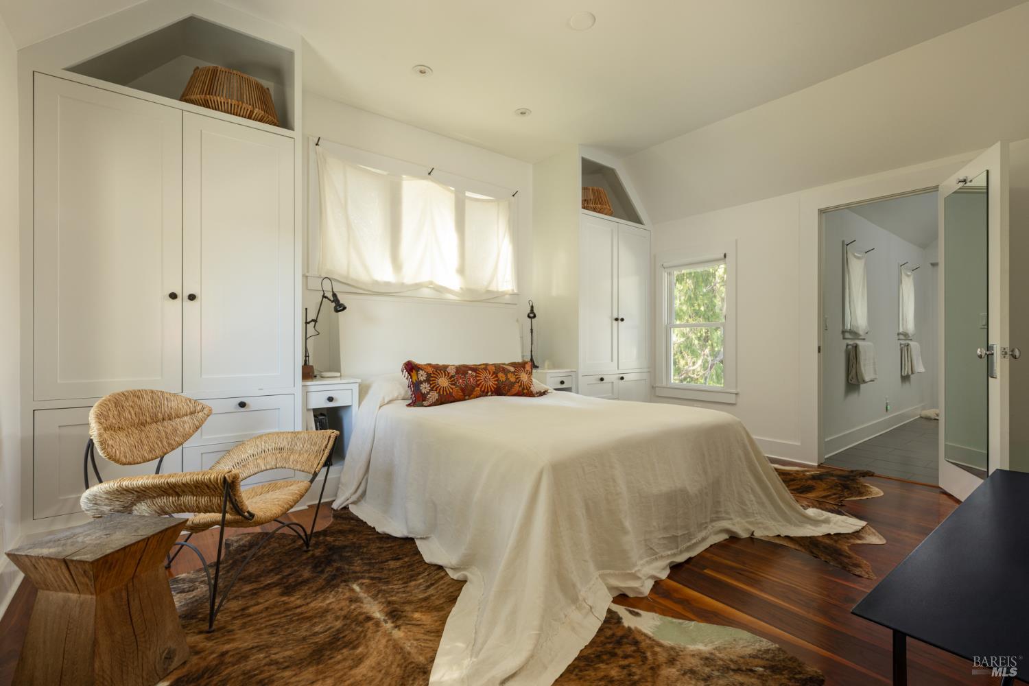 Detail Gallery Image 32 of 51 For 1331 Stockton St, Saint Helena,  CA 94574 - 3 Beds | 2/1 Baths